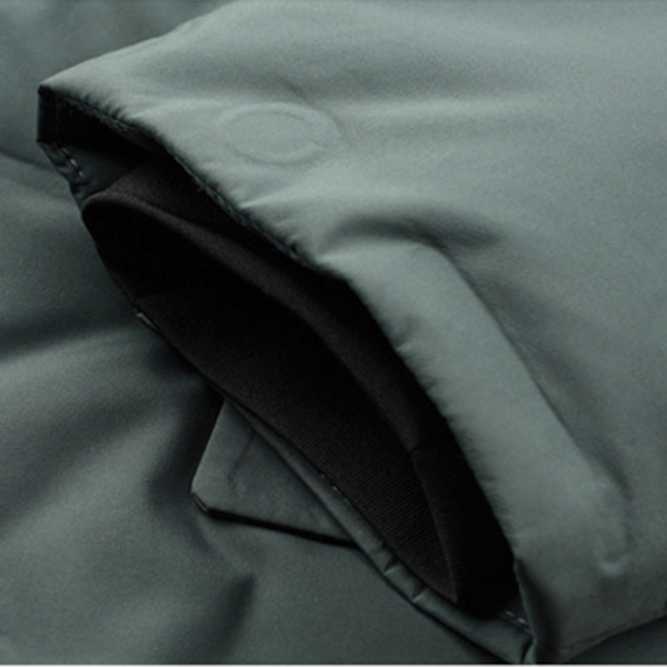 Valmont | Urban Windbreaker